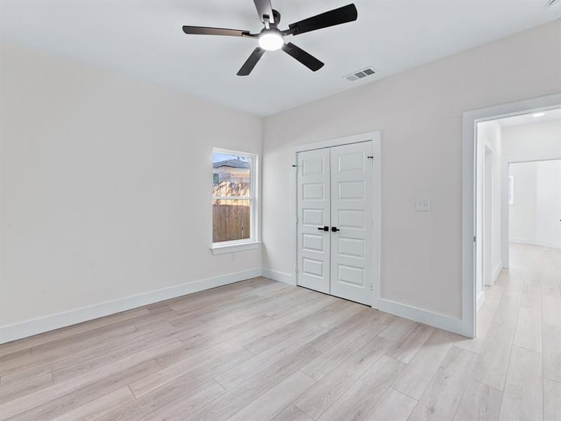 507 Staffordshire Drive, Irving TX 75061 - Photo 18