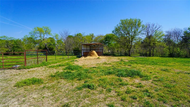 19761 N State Highway 34, Terrell TX 75161 - Photo 23