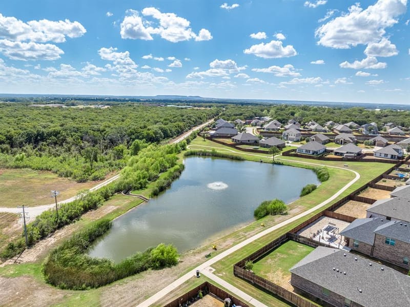 1840 Ruffian Road, Granbury TX 76049 - Photo 33