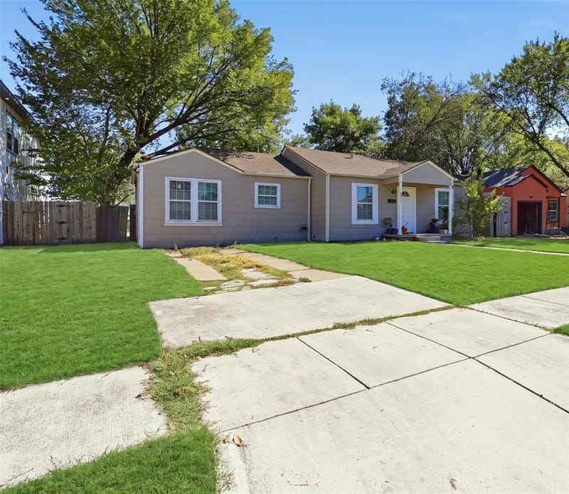 3821 Winfield Avenue, Fort Worth TX 76109 - Photo 2