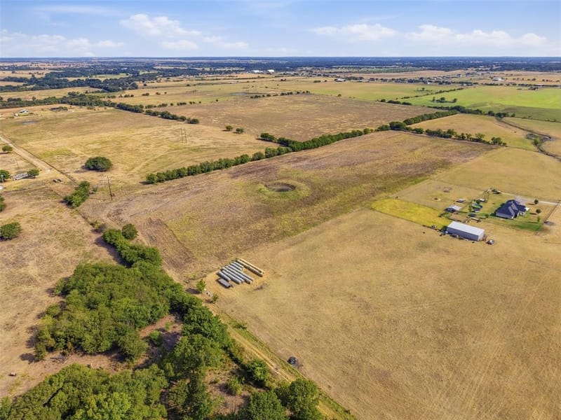 681 County Road 1102, Rio Vista TX 76093 - Photo 13