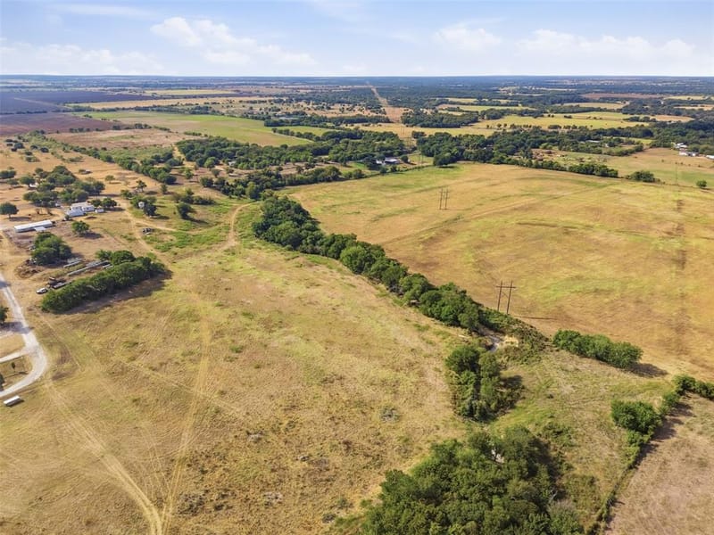 681 County Road 1102, Rio Vista TX 76093 - Photo 14
