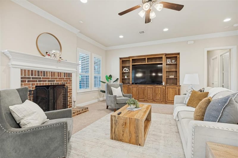 10918 Beauty Lane, Dallas TX 75229 - Photo 6
