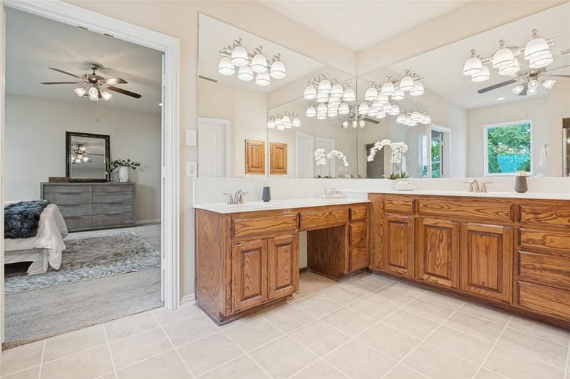 10918 Beauty Lane, Dallas TX 75229 - Photo 13