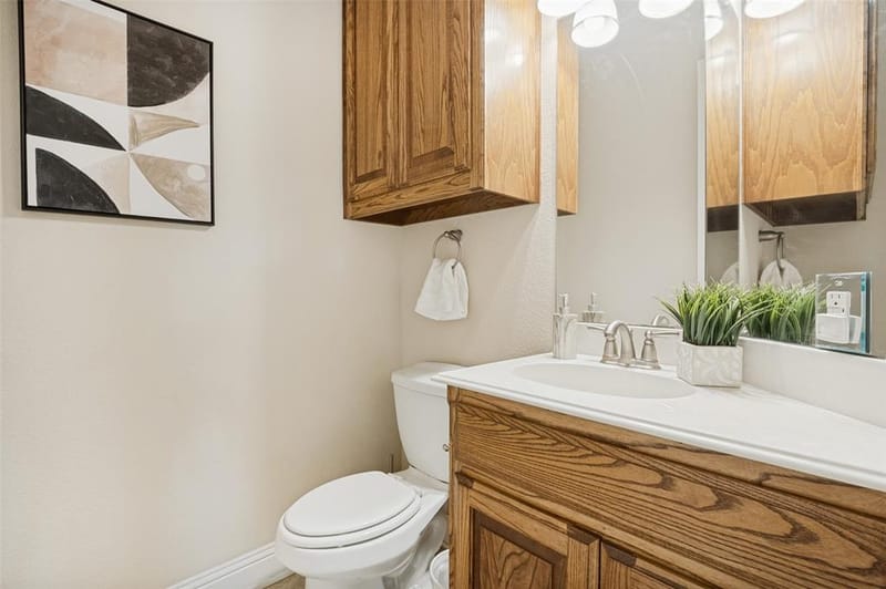 10918 Beauty Lane, Dallas TX 75229 - Photo 22