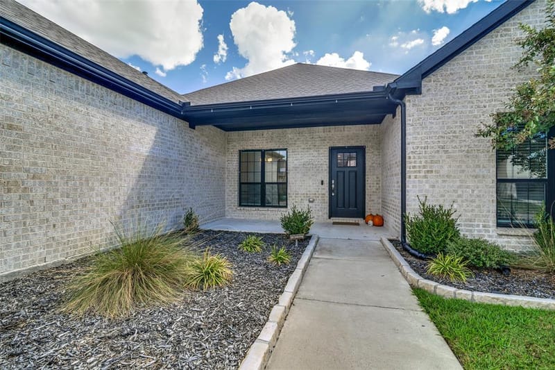 320 Community Drive, Lavon TX 75166 - Photo 2