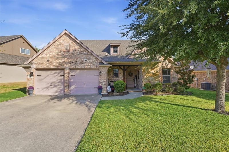516 Magnolia Parkway, Benbrook TX 76126
