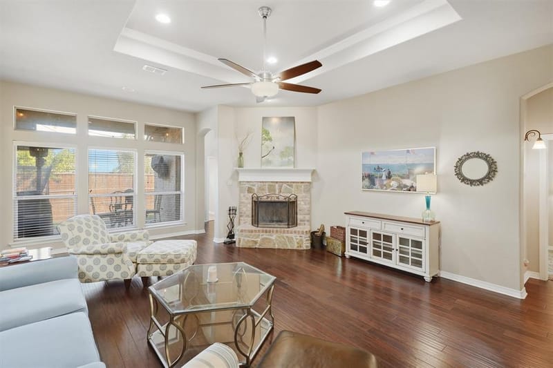 516 Magnolia Parkway, Benbrook TX 76126 - Photo 5