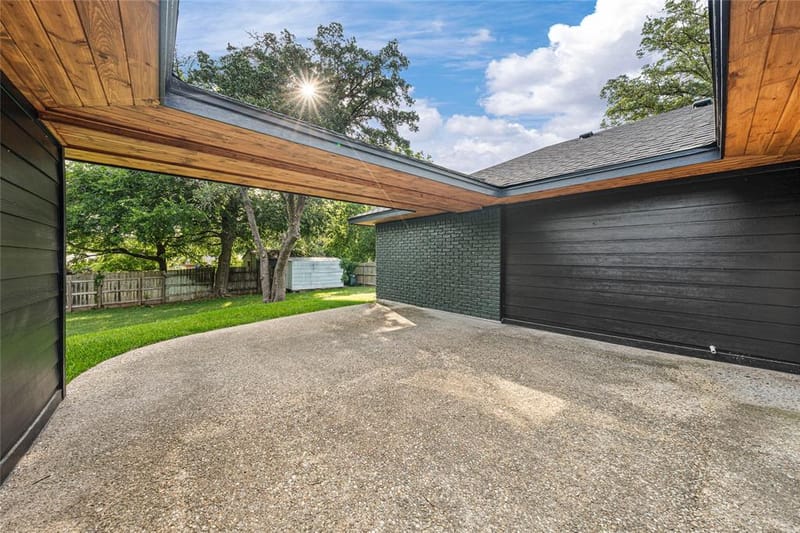 9917 Sandalwood Drive, Woodway TX 76712 - Photo 36