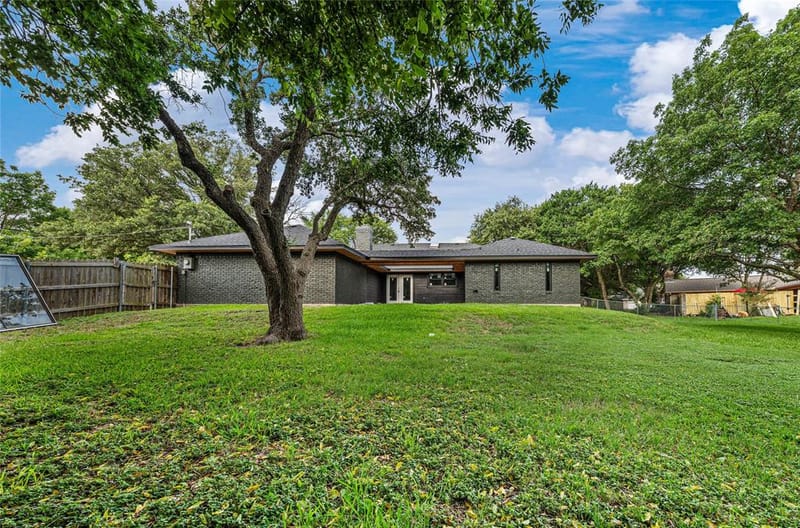 9917 Sandalwood Drive, Woodway TX 76712 - Photo 38