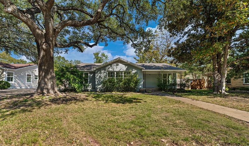 3909 Austin Avenue, Waco TX 76710 - Photo 3