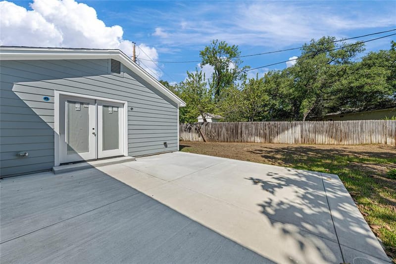 3909 Austin Avenue, Waco TX 76710 - Photo 36