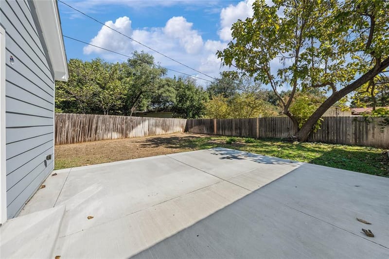 3909 Austin Avenue, Waco TX 76710 - Photo 32