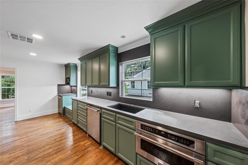 3909 Austin Avenue, Waco TX 76710 - Photo 14