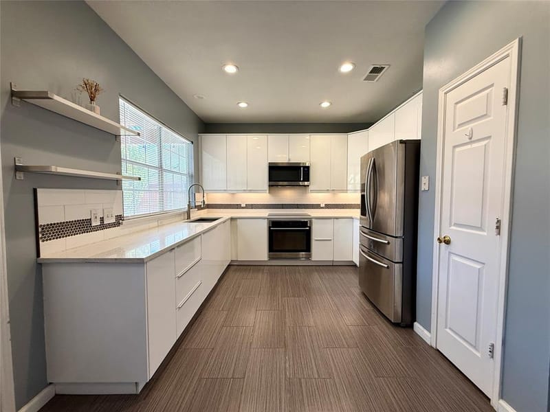 10912 Reisling Drive, Frisco TX 75035 - Photo 10