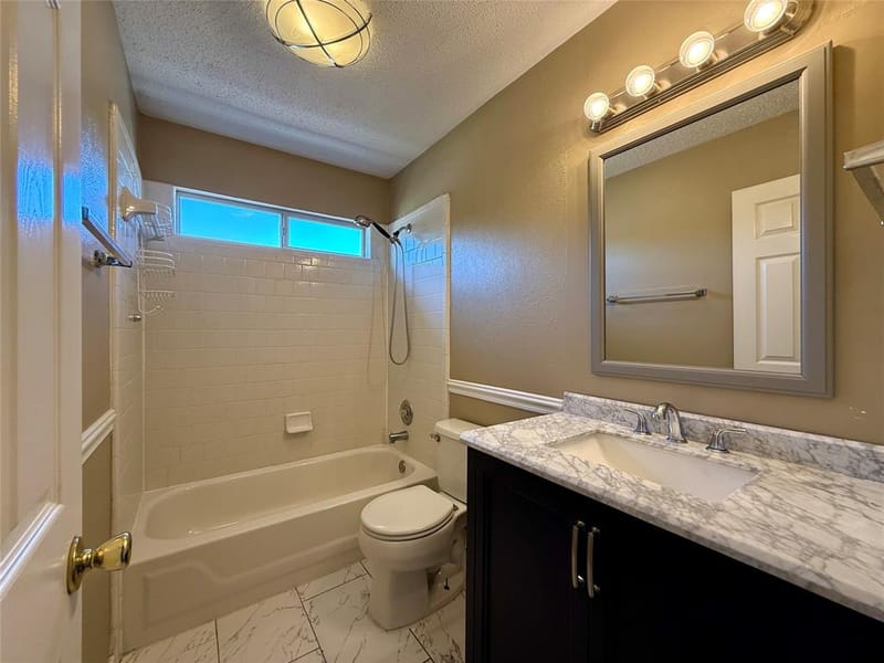 10912 Reisling Drive, Frisco TX 75035 - Photo 14