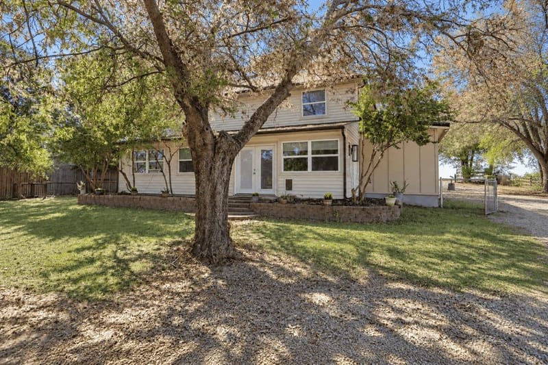 8912 S Hickory Road, Krum TX 76249 - Photo 27