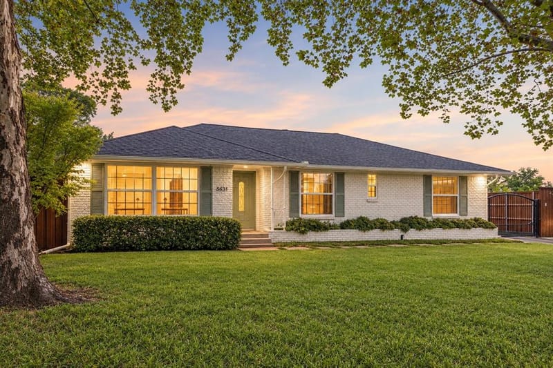 6351 Town Hill Lane, Dallas TX 75214 - Photo 2