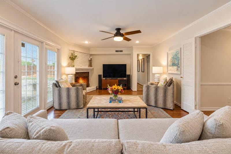 6351 Town Hill Lane, Dallas TX 75214 - Photo 12