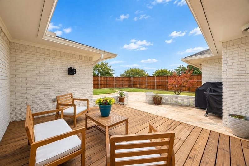 6351 Town Hill Lane, Dallas TX 75214 - Photo 24