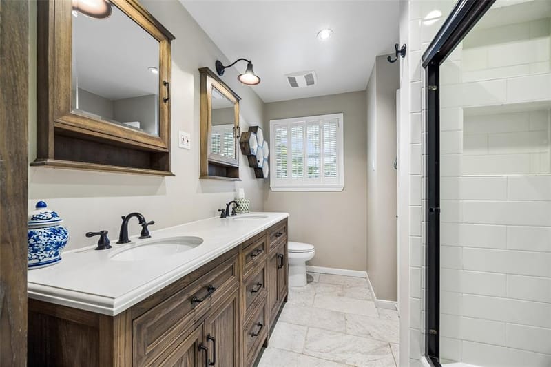 6351 Town Hill Lane, Dallas TX 75214 - Photo 19