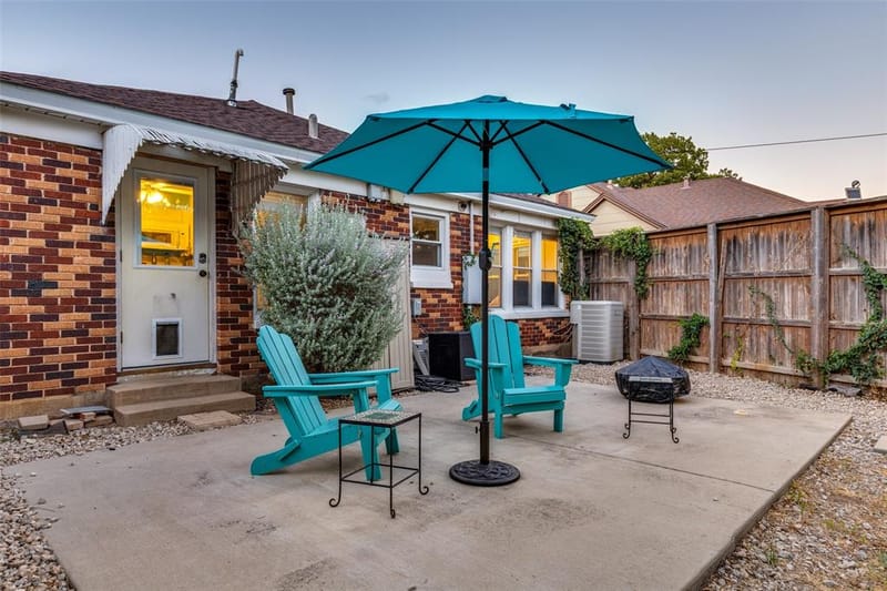 2732 Ivandell Avenue, Dallas TX 75211 - Photo 18