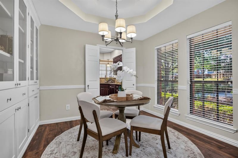 624 Arbor Court, Highland Village TX 75077 - Photo 4