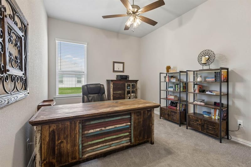 208 W 6th Street, Justin TX 76247 - Photo 21