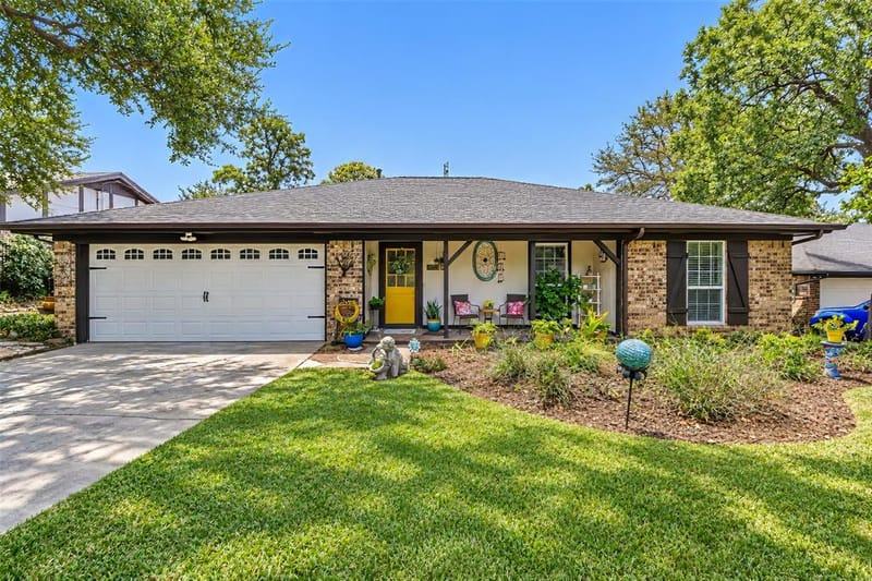 2125 Cambridge Drive, Hurst TX 76054 - Photo 3