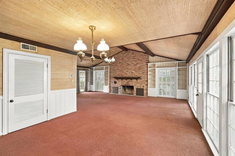 1107 E Walnut Street, Hillsboro TX 76645 - Photo 9