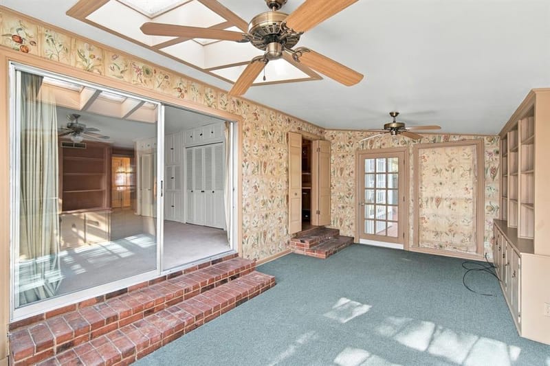 1107 E Walnut Street, Hillsboro TX 76645 - Photo 19