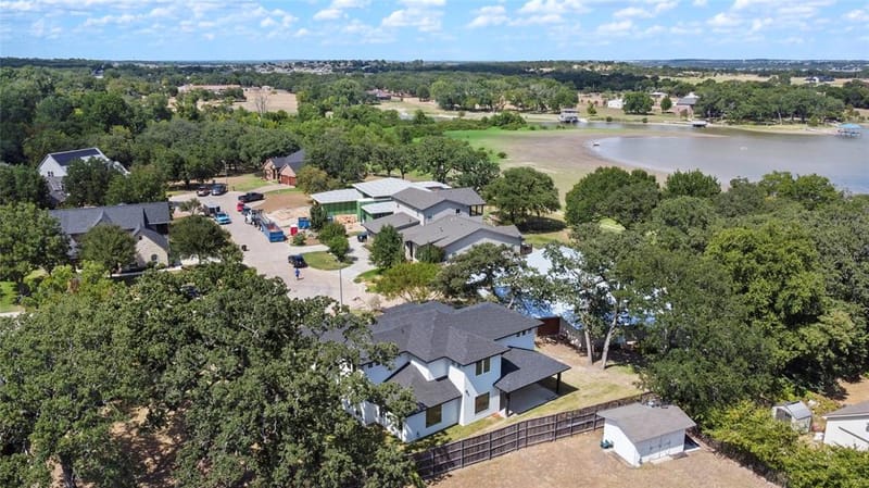 205 Familia Court, Azle TX 76020 - Photo 40