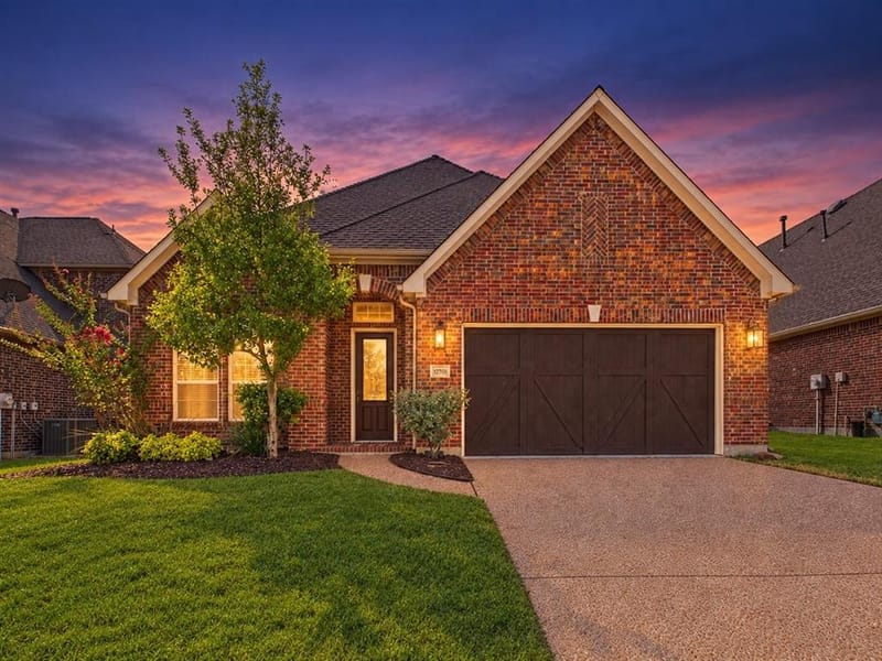 12701 Tealsky Drive, Frisco TX 75033 - Photo 4