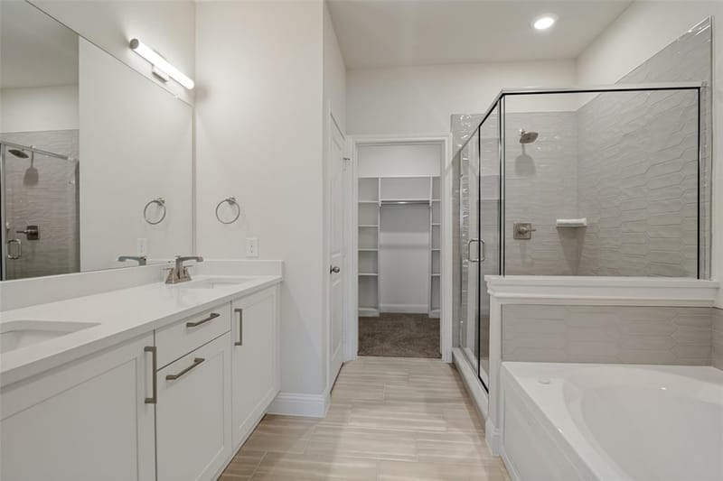 6430 Mason Court, Dallas TX 75227 - Photo 13