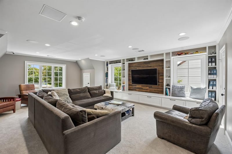 8319 Forest Hills Boulevard, Dallas TX 75218 - Photo 22