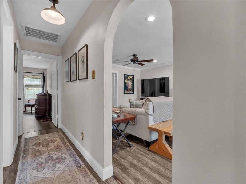 5400 Meadowbrook Drive, Fort Worth TX 76112 - Photo 8