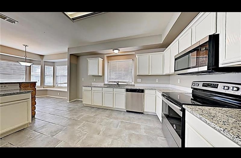 8313 Rock Canyon Court, Fort Worth TX 76123 - Photo 7