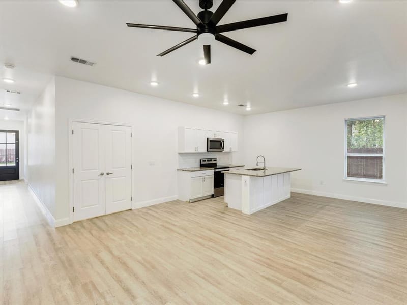 82 Indian Harbor Drive, Mabank TX 75156 - Photo 7