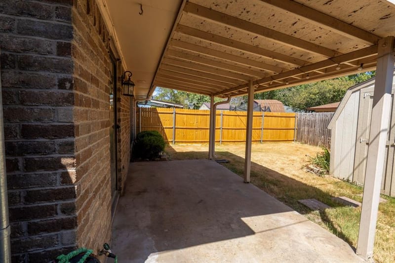 419 S Las Vegas Trail, White Settlement TX 76108 - Photo 18
