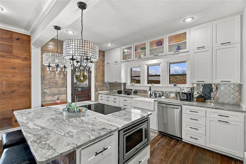 300 W College Street, Grapevine TX 76051 - Photo 13