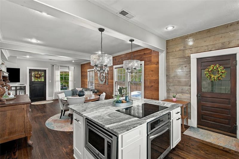 300 W College Street, Grapevine TX 76051 - Photo 15