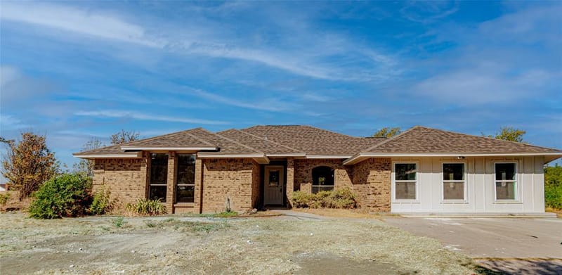 1376 County Road 4651, Rhome TX 76078 - Photo 30