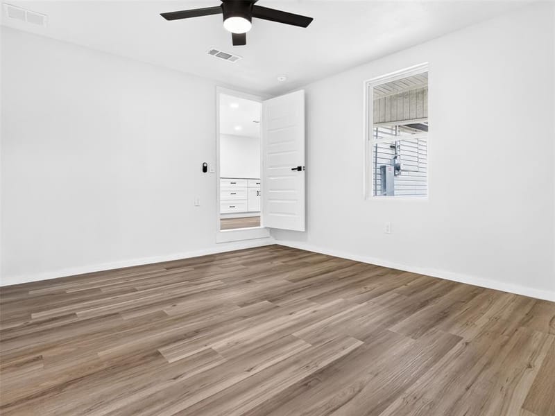 2352 Talco Drive, Dallas TX 75241 - Photo 24