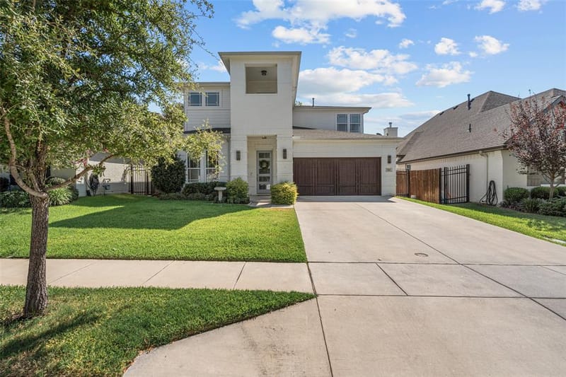 513 Sheer Bliss Lane, Fort Worth TX 76114