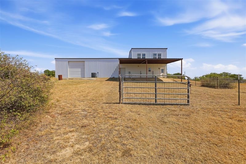 3933 Sarra Lane, Springtown TX 76082 - Photo 31