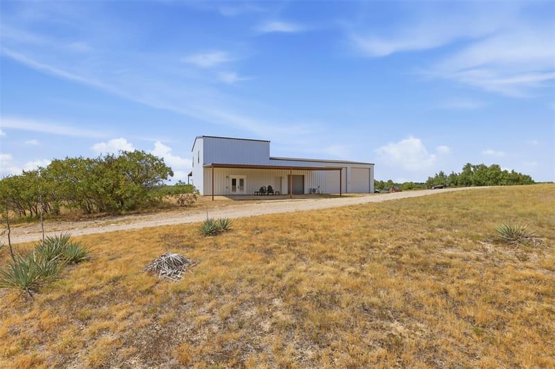 3933 Sarra Lane, Springtown TX 76082 - Photo 4