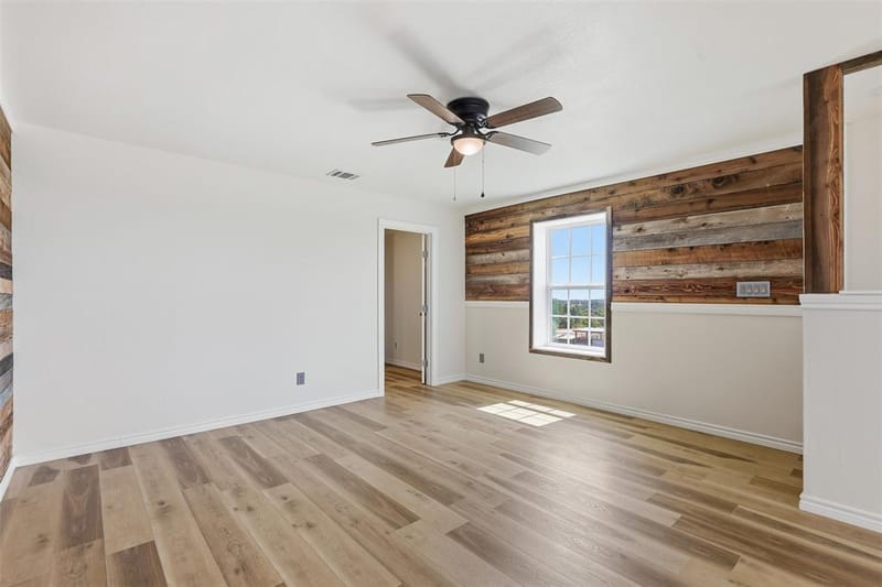 3933 Sarra Lane, Springtown TX 76082 - Photo 21