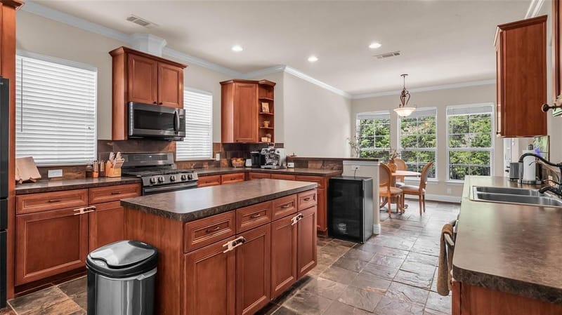 1011 Sister Grove Road, Van Alstyne TX 75495 - Photo 4