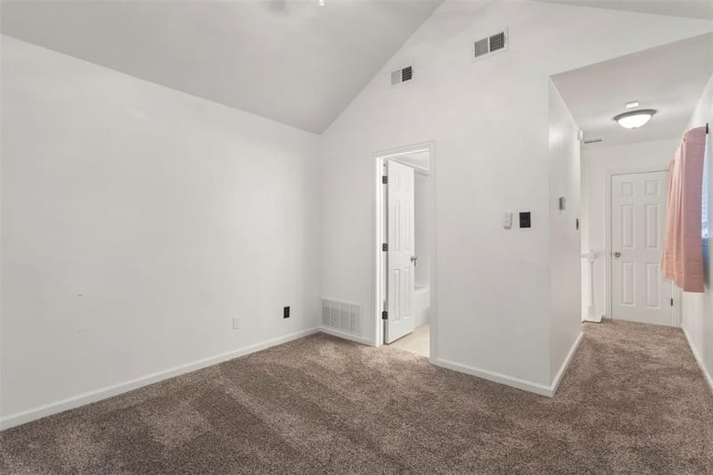 1424 Meadowood Village Drive, Fort Worth TX 76120 - Photo 19
