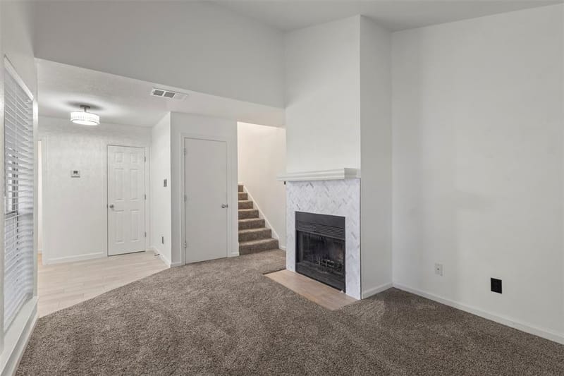1424 Meadowood Village Drive, Fort Worth TX 76120 - Photo 4